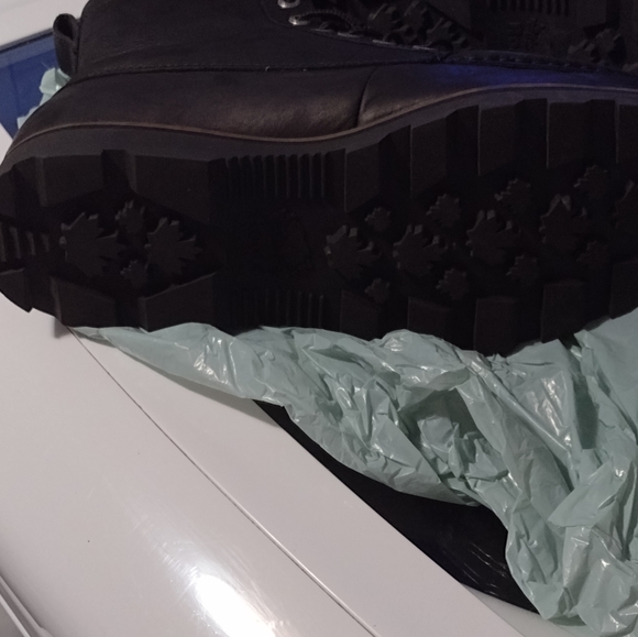 Roots Boots - Picture 7 of 8